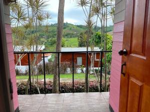 ภูน้ำทิพย์ รีสอร์ท