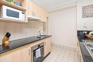 46 Hay St Hideaway Central 2BRparking