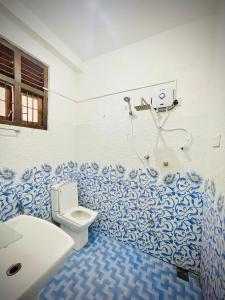 Devil mountain guest