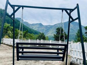 Devil mountain guest