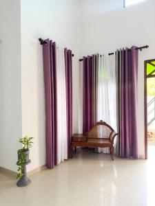 Kamiliya Dame Guest