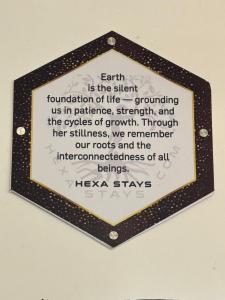 Space Room By HEXA Stays