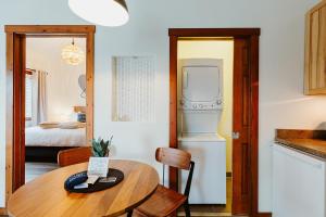 Mt Stimson Suite Near Logan Health