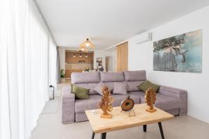 Villa Trilux, Infinity Pool, Jacuzzi, BBQ