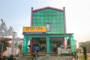 SPOT ON Hotel Sai bhadawar