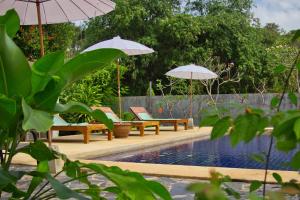 Lanta White Rock Resort