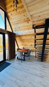 IezerVenture Cabins - Phuket