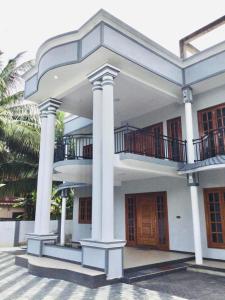 Rika Guest House