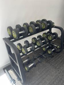 Fabulous suites Airport Homes