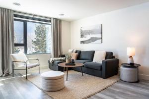 The Peaks and Birdies in Mackenzie Village, Revelstoke