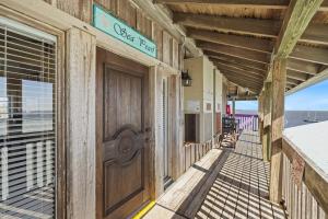 Sea Pearl at Harbour Master Suites