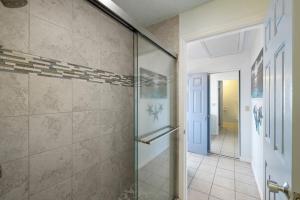 Tropical Tranquility at Harbour Master Suites