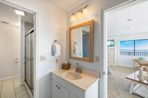 Tropical Tranquility at Harbour Master Suites