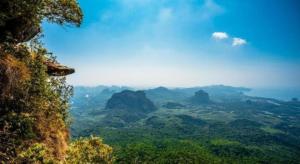 Sairougn Seaview Hotel