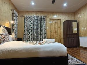 The Routes Pahalgam