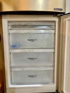 Condo In Abreeza Mall Near Pool with Balcony