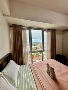 Condo In Abreeza Mall Netflix & Overlooking Samal