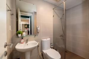 Capacious apartment 2 BRs in Masteri Thao Dien