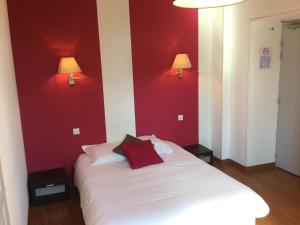 Hotels Hotel Les Trois Lys : photos des chambres