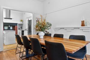 Great for groups, 4brms, 6 beds, games room
