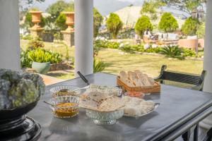 Garfield Bungalow by TONIK - 4BR Private Bungalow in Haputale - Mountain Views