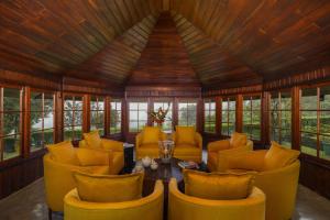 Garfield Bungalow by TONIK