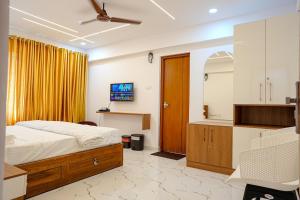1 Bhk Luxury Flat in Samudhra Apartments -208