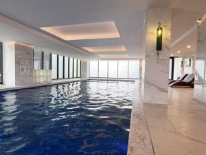 Modern 2BR Unit in Whitehorse With Free Parking