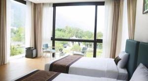 Diamond Bay Golf and Villas