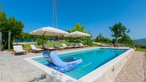 Villa Piplica-Makarska by Villas Guide