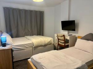 Ensuite Family Room in Dudley