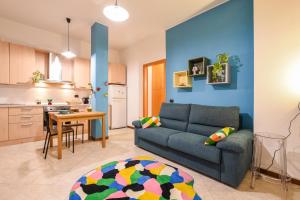 Appartamenti con piccolo patio in zona strategica