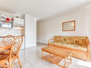 Alizea Beach A N106 2P4