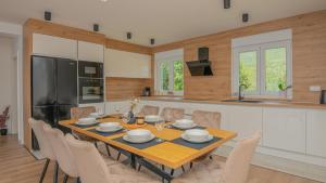 Villa Kristina - Makarska by Villas Guide