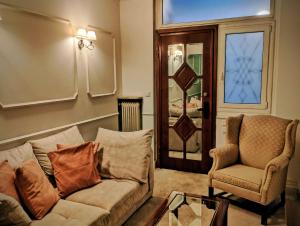Elegant Private Suite in Athens Most Prestigious Area