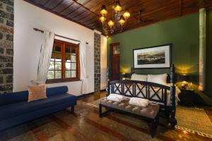 Garfield Bungalow by TONIK - 4BR Private Bungalow in Haputale - Mountain Views