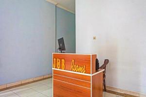 Hotel O J&b Rooms Tomang