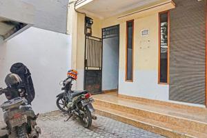 Hotel O J&b Rooms Tomang