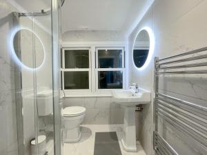 Luxury Private Apartments - Close to Town Centre