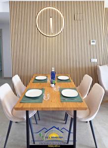 Sunset Cliffs Twilight Residence