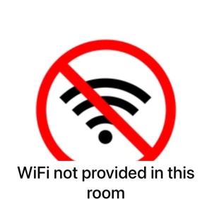 Nairobi is compact single room near Heathrow FELTHAM