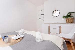 Cosy Apartment for 5 Guests Gdańsk Wrzeszcz by Noclegi Renters