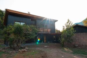 Spacious and comfortable house on the mountain