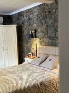 Aprosmeno Jacuzzi House 6