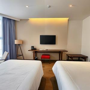 Apec Mandala Premium Stay