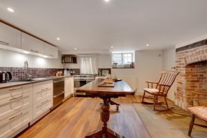 3 Bed in Deal oc-do016