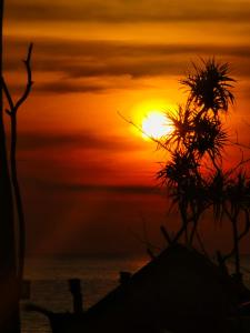 Lanta White Rock Resort