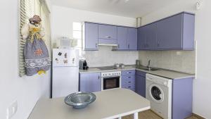 Private Terrace Home with Parking & Pool