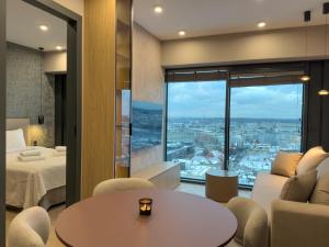 URBAN APARTMENTS Global - 22th Floor No 17 -Free Garage, Self Check-in