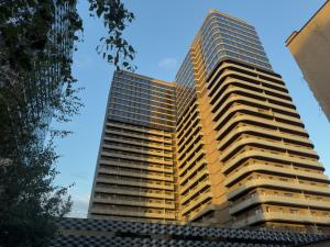 URBAN APARTMENTS Global - 22th Floor No 17 -Free Garage, Self Check-in